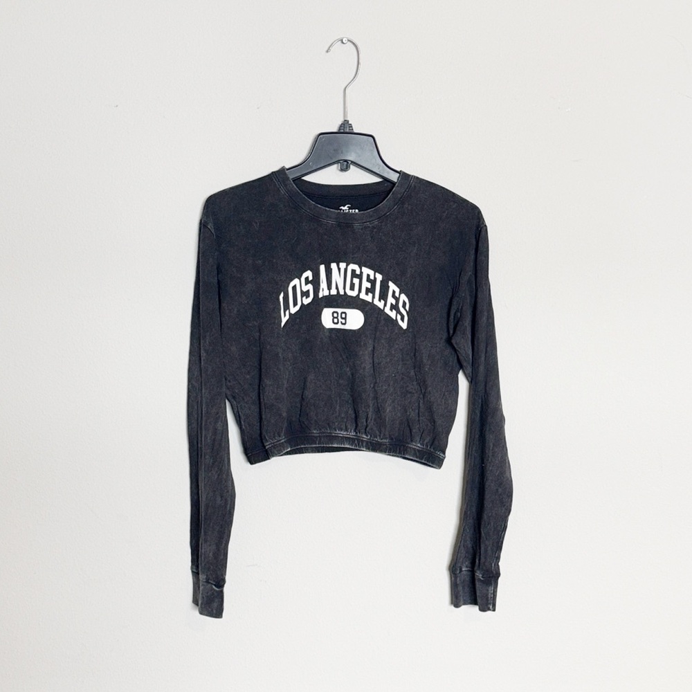 🌿Final Sale‎ 
Hollister Cropped Tee